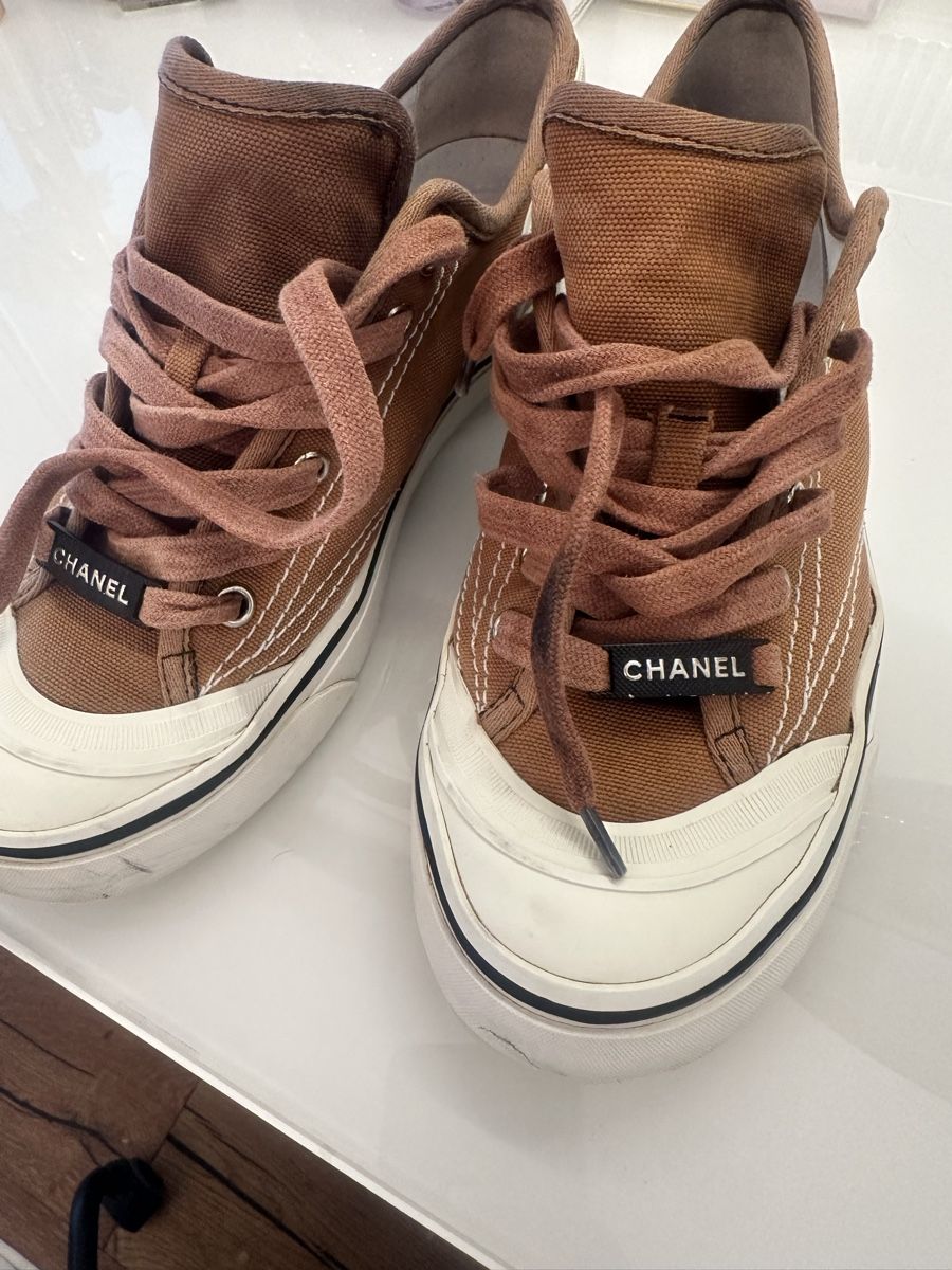 Chaussures garçon: Chanel Schuhe – D'occasion à Rudolfstetten par Laramalna