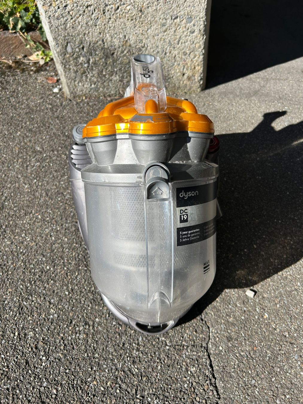 Dyson Aspirapolveri & Accessori: Dyson DC19, Mit Aufsätzen. – Usato da Küsnacht ZH venduto da MagnusAa 1