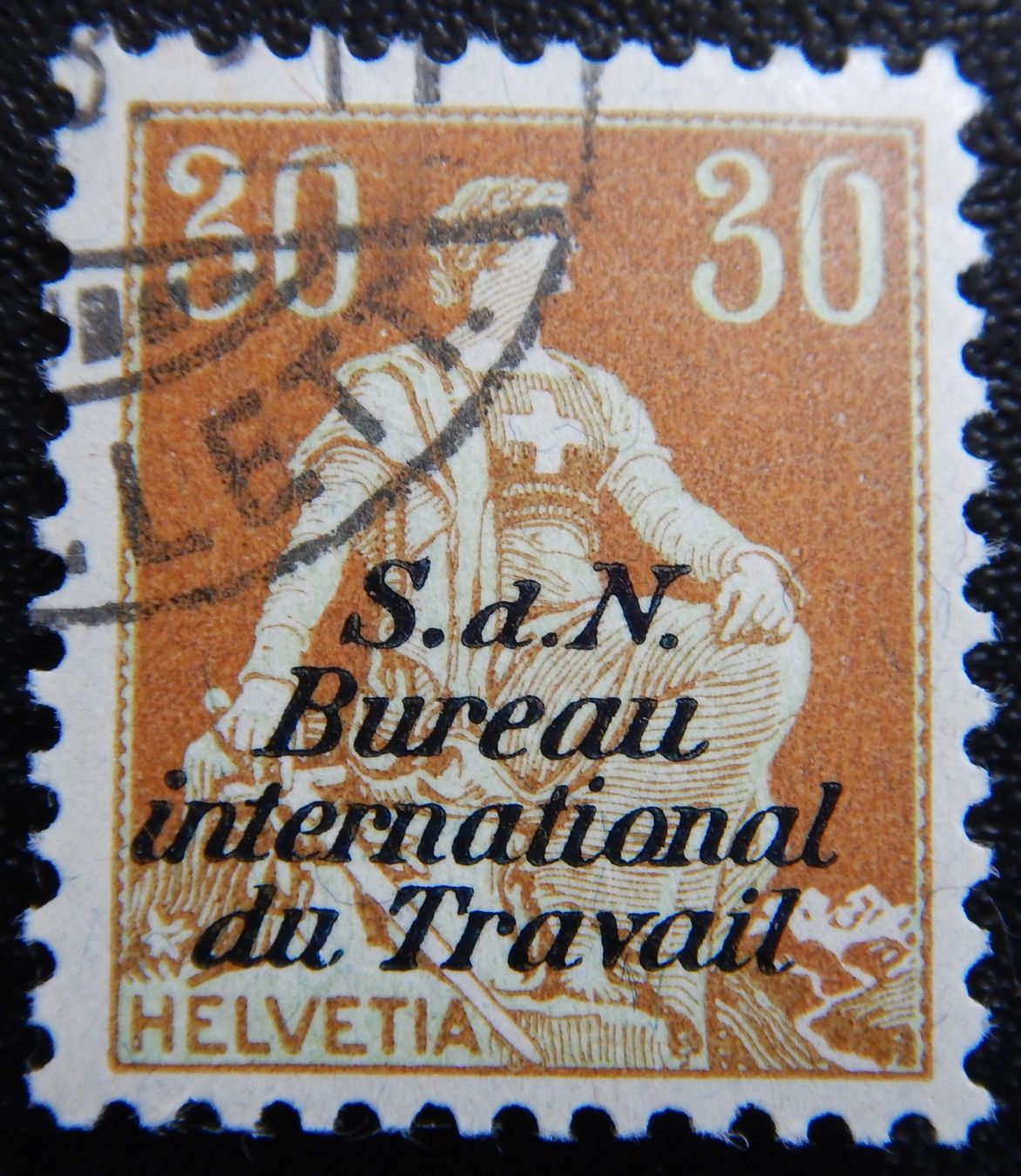 Tutti i francobolli: Schweiz Ämter BIT Kat. 5 gest. 1923 Kat. 120 Fr. – Usato da Zürich venduto da Muehlekauf