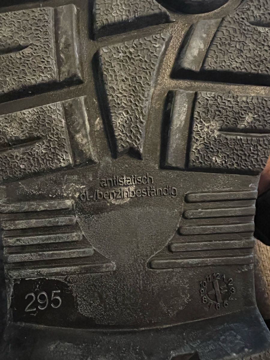 Herrenschuhe: Stiefel schwarz Grösse 48 (46) – Gebraucht aus Geroldswil von ste_gk2r 5