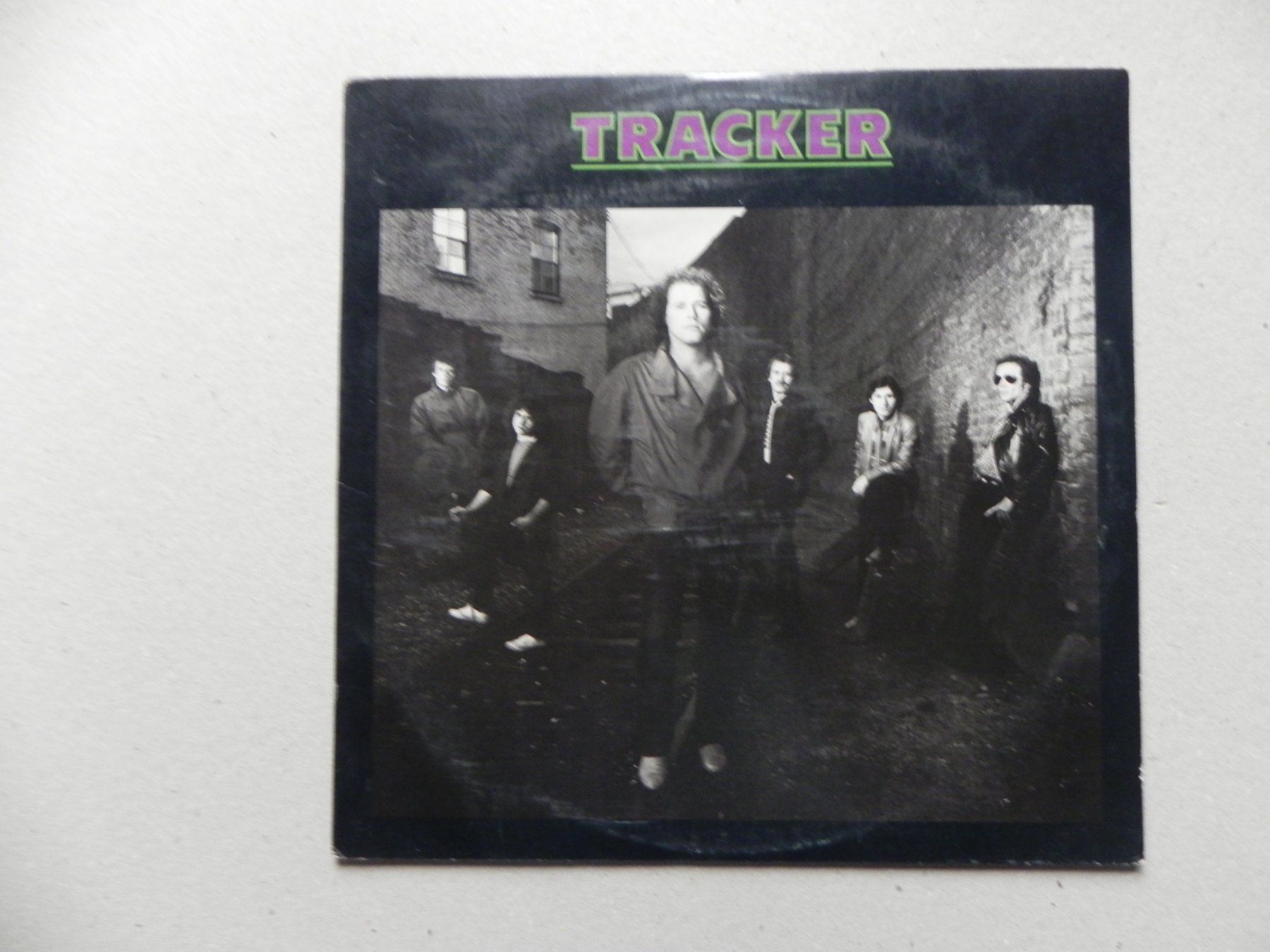 Dischi in vinile: LP USA Rock Band Tracker 1982 – Usato da Siebnen venduto da krimsie
