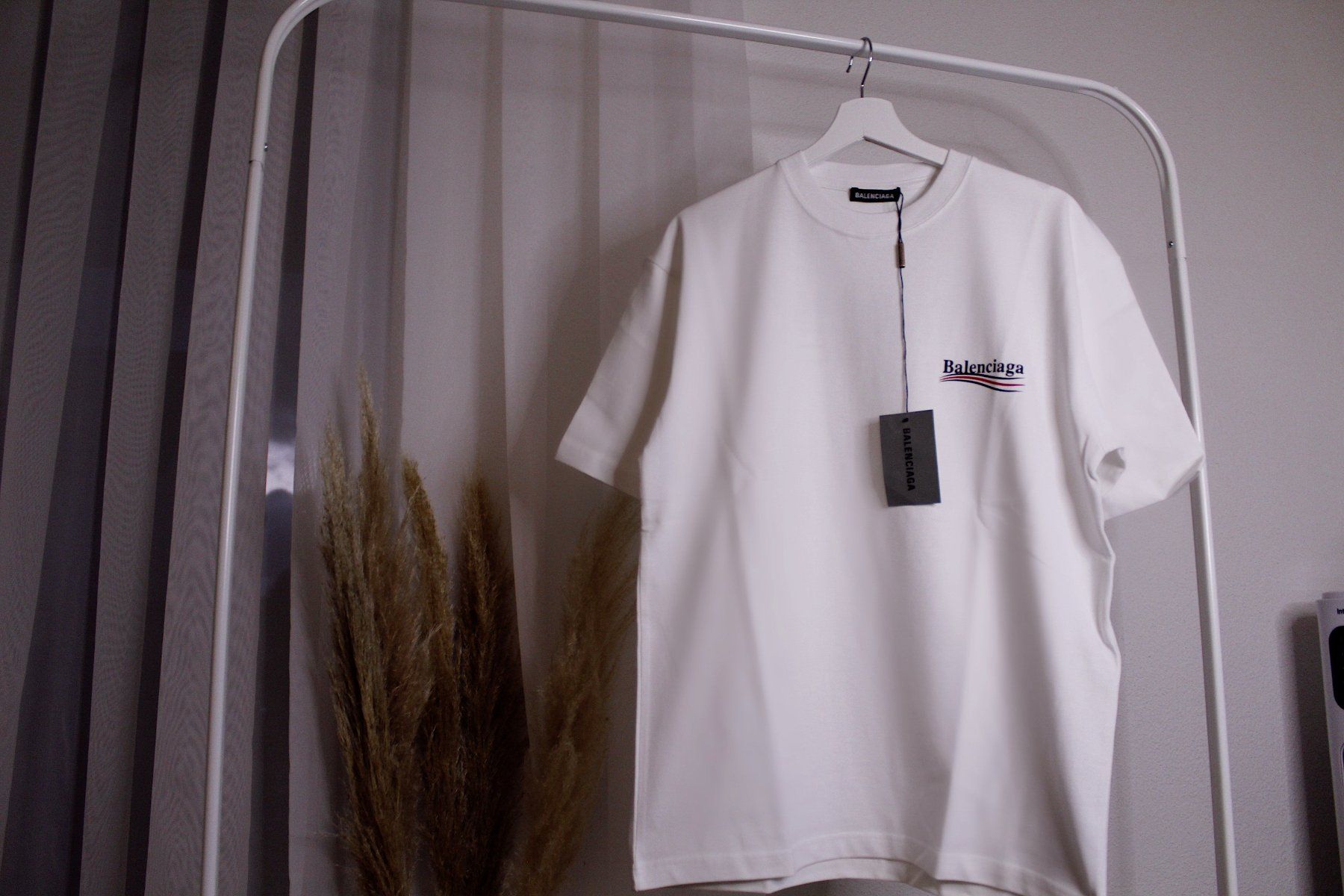 Balenciaga T-shirt: Balenciaga T-Shirt – Nuovo e nell'imballaggio originale da Oftringen venduto da jaskogmbh 2