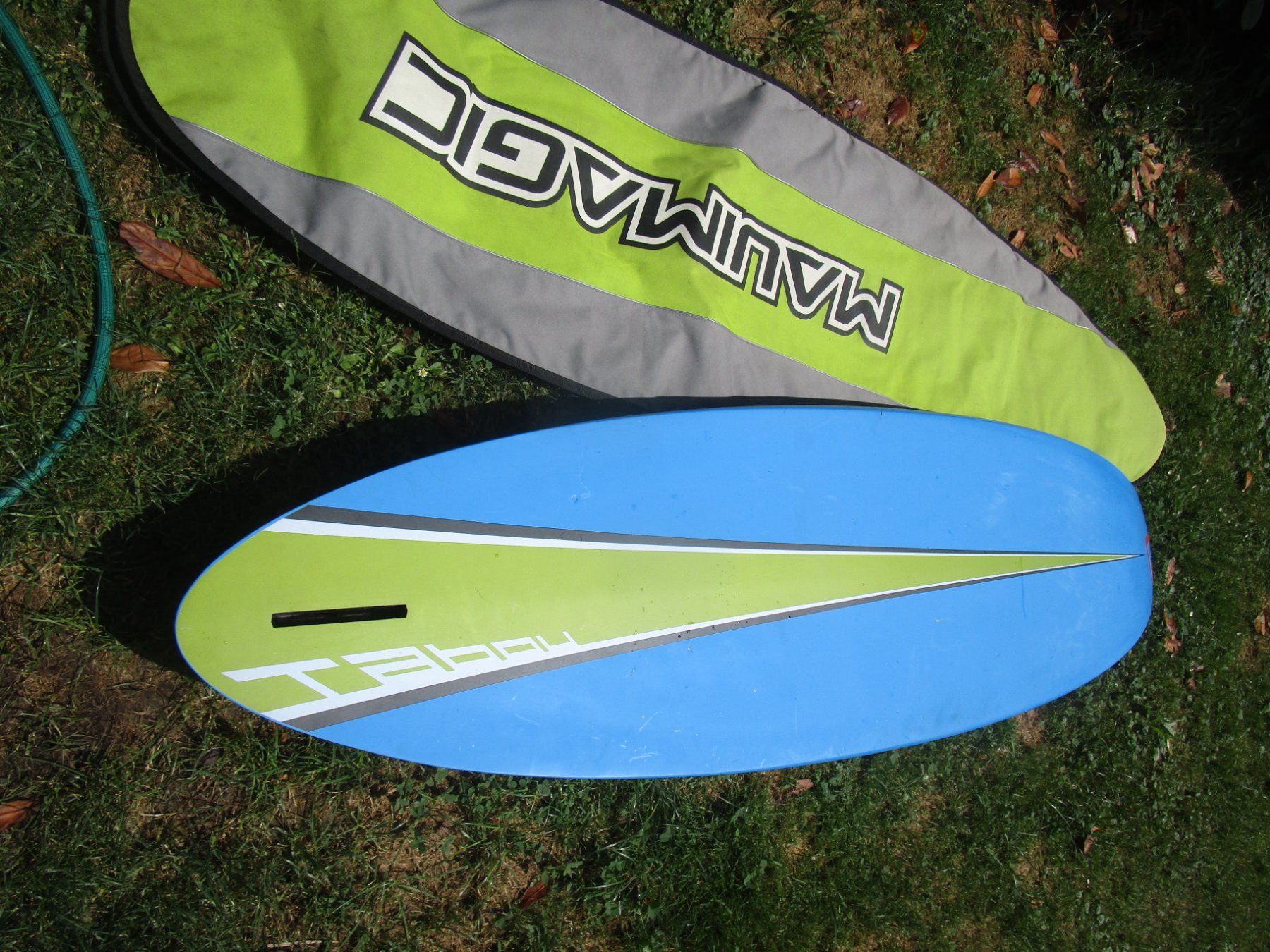 Tavole da surf e di nuoto: Surfboard TABOU ROCKET 105 L 245x61cm mit Bag – Usato da Ottikon venduto da Locomotive01 4