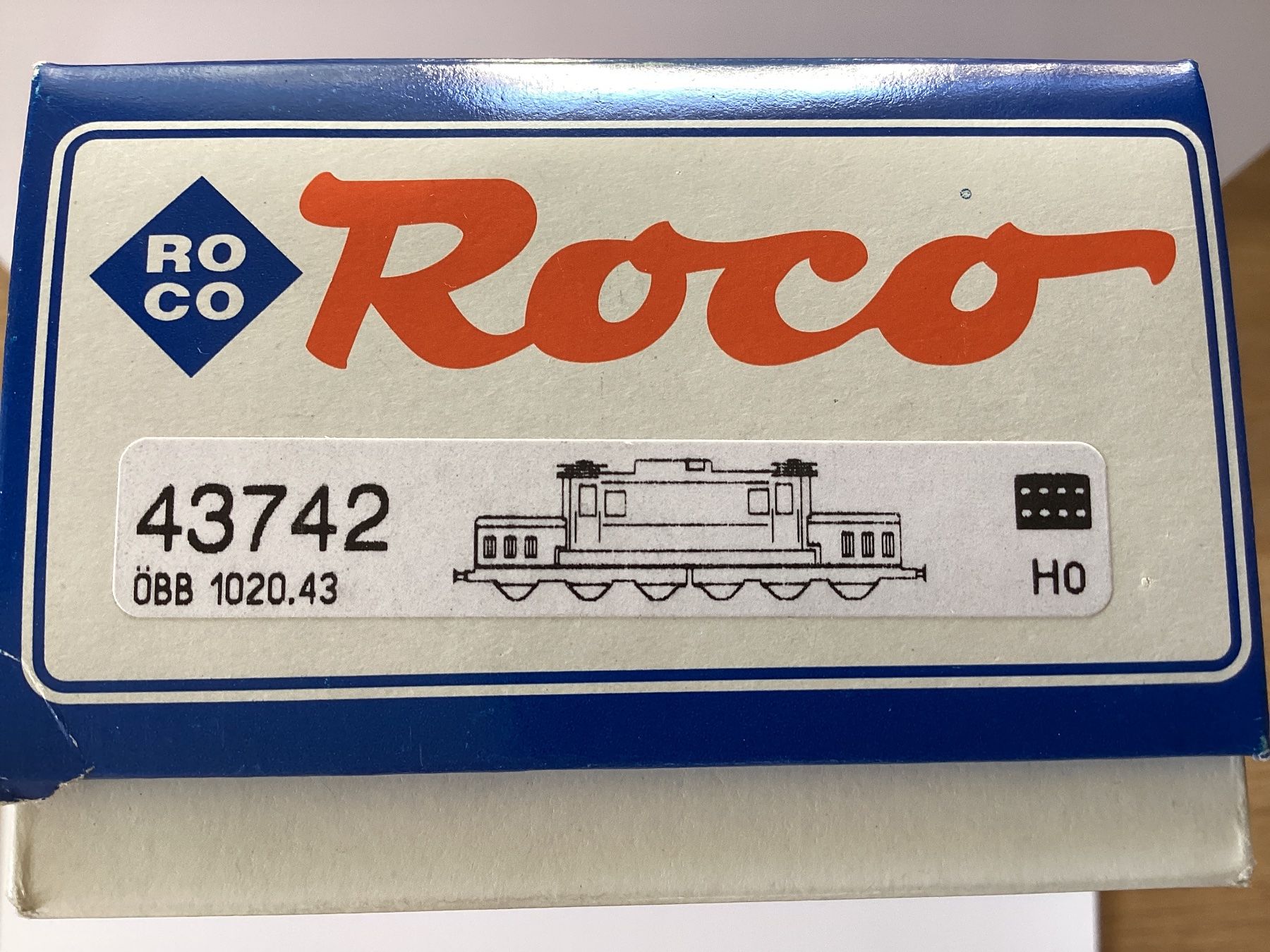Roco Modellini di ferrovie: Roco 43742 ÖBB 1020.43 H0 1:87 – Usato da Effretikon venduto da simtek_de 5