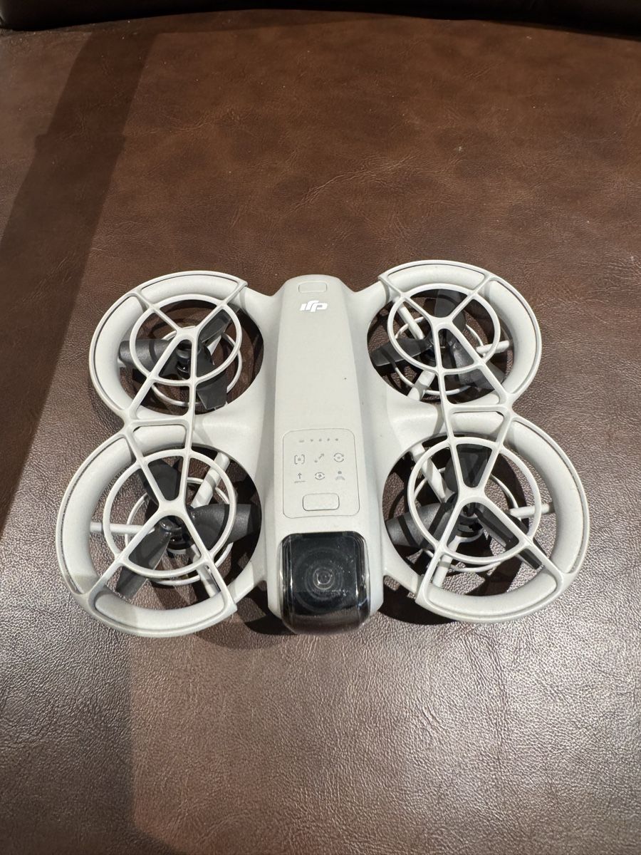 DJI Telecomandi: DJI Neo Fly More Combo with case and accessories – Usato da Kloten venduto da don_gwj9 2