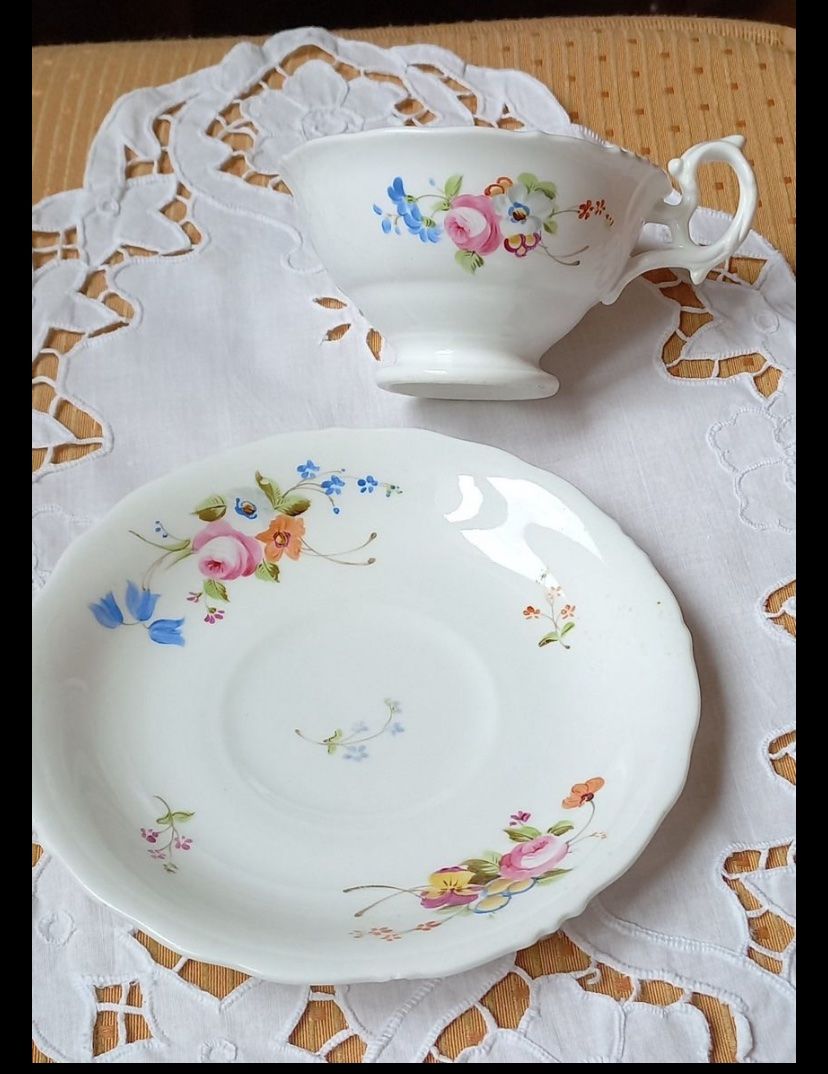Tassen: Englische Antike Tasse Handbemalt – Gebraucht aus Jonen von Agie 1