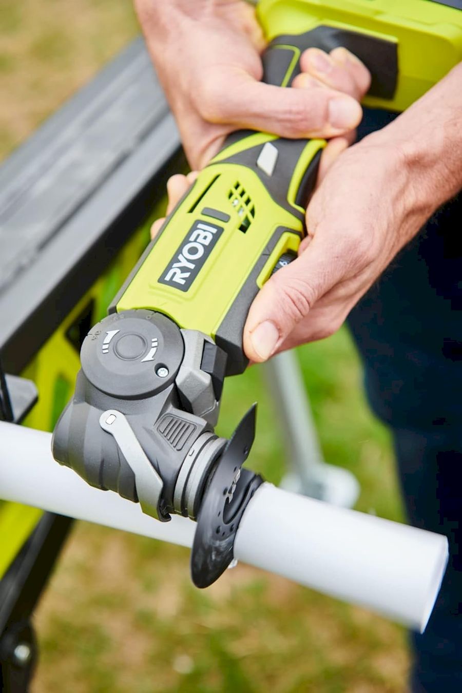 Ryobi Tutte le macchine: Ryobi R18MT-0 Akku-Multitool – Nuovo e nell'imballaggio originale da Bottighofen venduto da zaap 4
