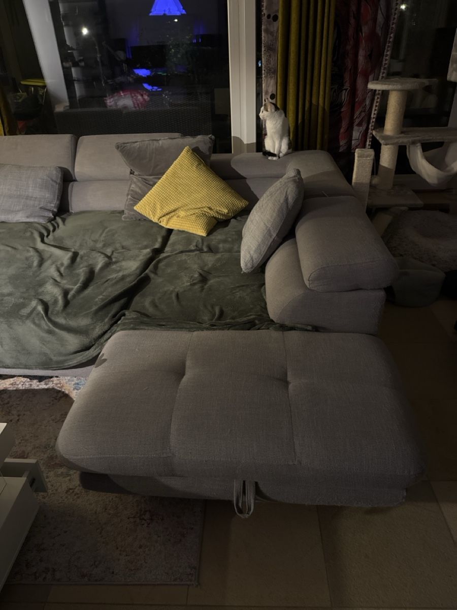 Divani: Ecksofa mit Schlaffunktion – Usato da Zofingen venduto da Mellocco 3