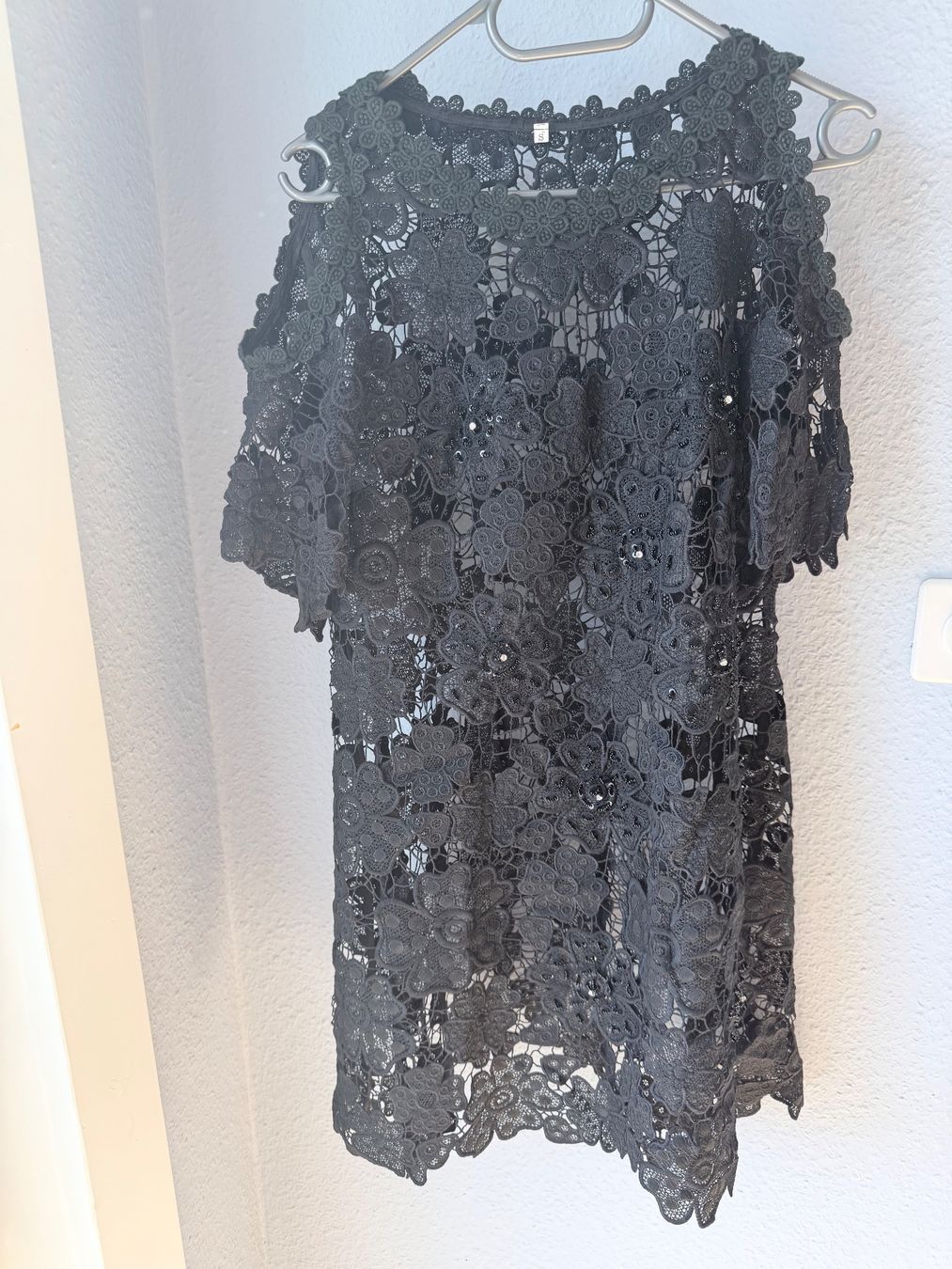 Vestiti: Schwarzes Spitzenkleid, Grösse S 2 in 1 – Nuovo (secondo la descrizione) da Münchenstein venduto da By.gabriela.v 6