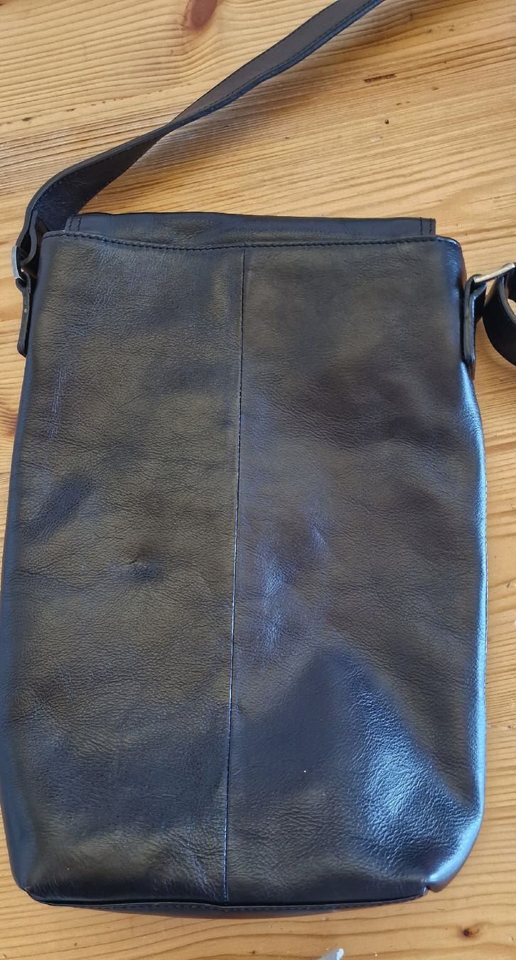 Taschen: Leder Taschen – Neu (gemäss Beschreibung) aus Chur von car_5clc 3