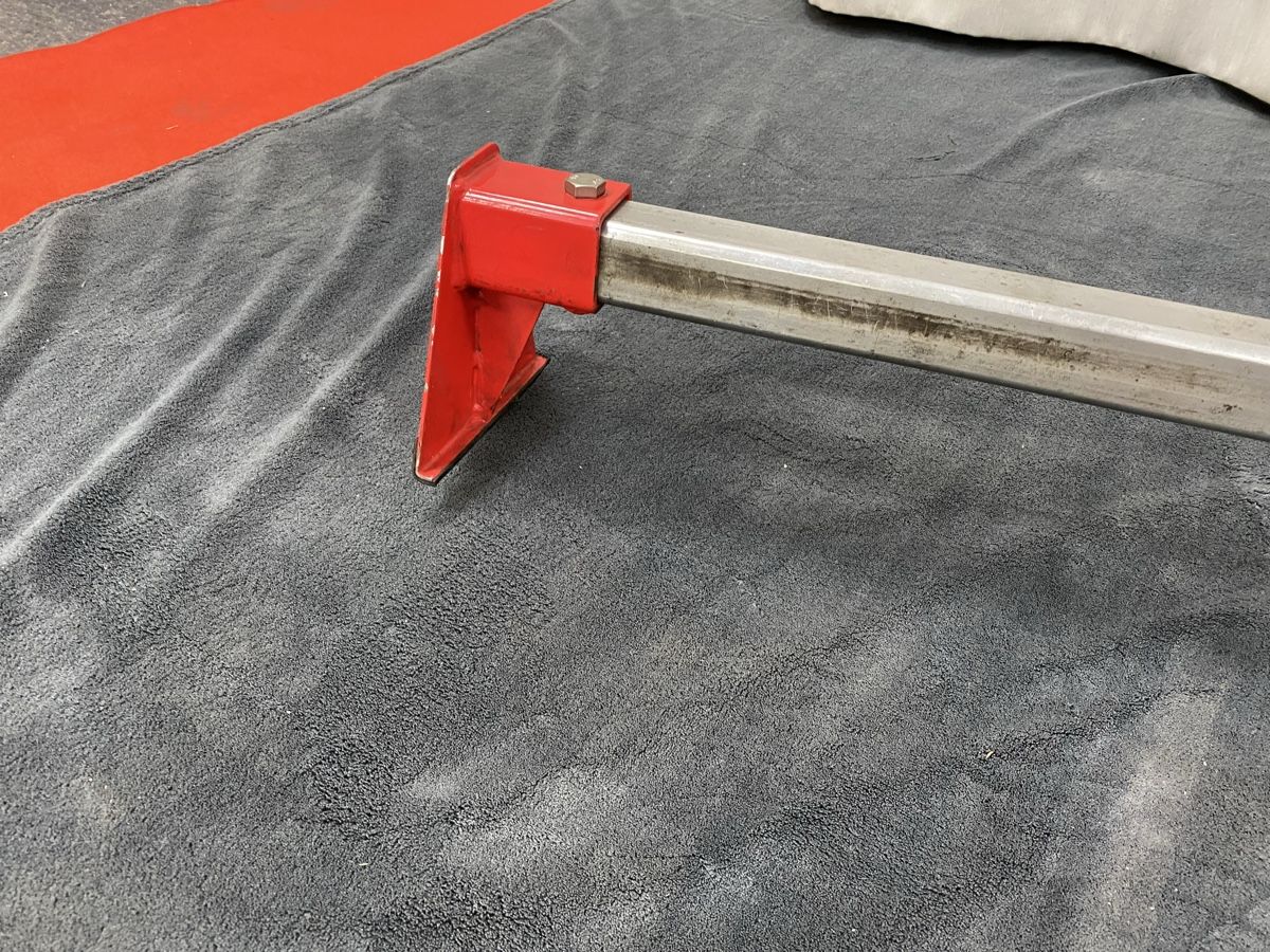 Tous les outils: Motorstütze – D'occasion à Hägglingen par Karin0802 8