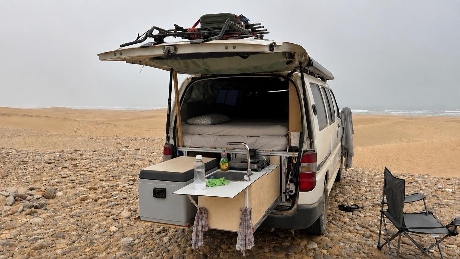 Toyota Veicoli da campeggio: Toyota Hiace D-4D 4WD Camper – Usato da Bürglen UR venduto da silvio019 1