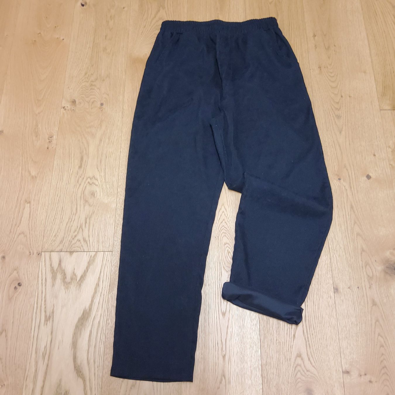 Benetton Lotti di vestiti: Kleiderpacket/ 6 Teile / schwarz – Usato da Naters venduto da 3904Naters 4