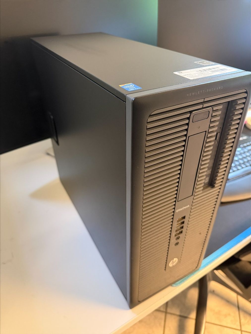 Hewlett Packard PC: HP EliteDesk 800 G1 TWR – Usato da Zizers venduto da Digitag0 2