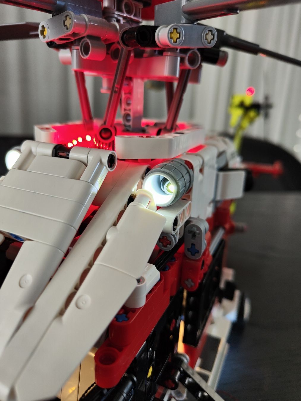 Lego Kit di costruzioni: LEGO 42145 Technic Airbus H175 – Nuovo (secondo la descrizione) da Muhen venduto da der_vpb8 5