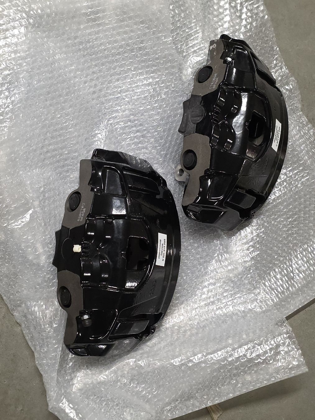 Audi Tutti pezzi di ricambio auto: Audi A6 A7 SQ5 BITDI Bremssättel neu – Nuovo (secondo la descrizione) da Hermetschwil-Staffeln venduto da Ro.Ton 2