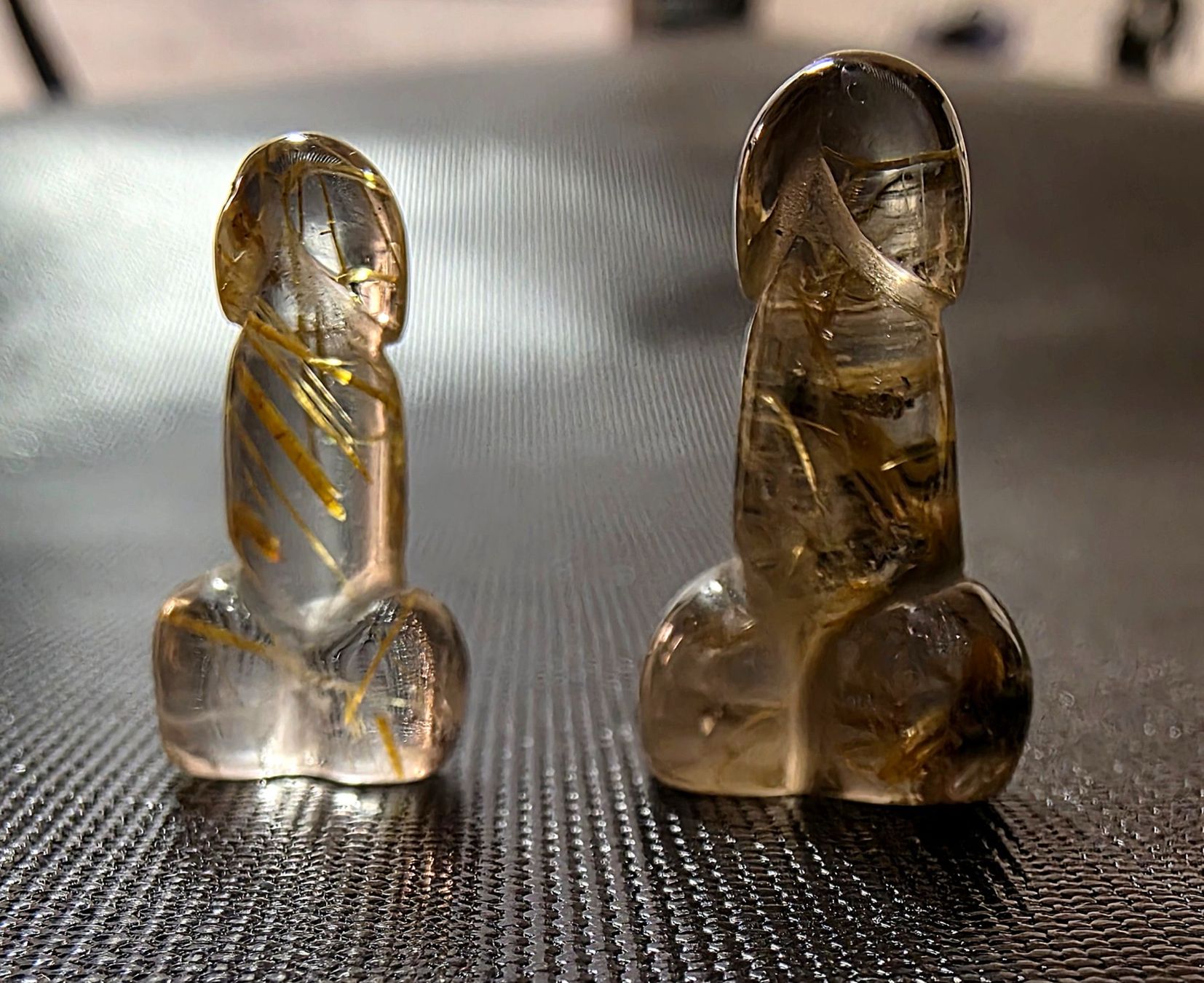 Minerali & Pietre curative: 2 Goldrutil Mini Phallus – Nuovo (secondo la descrizione) da Matzingen venduto da Shay_Crystalz