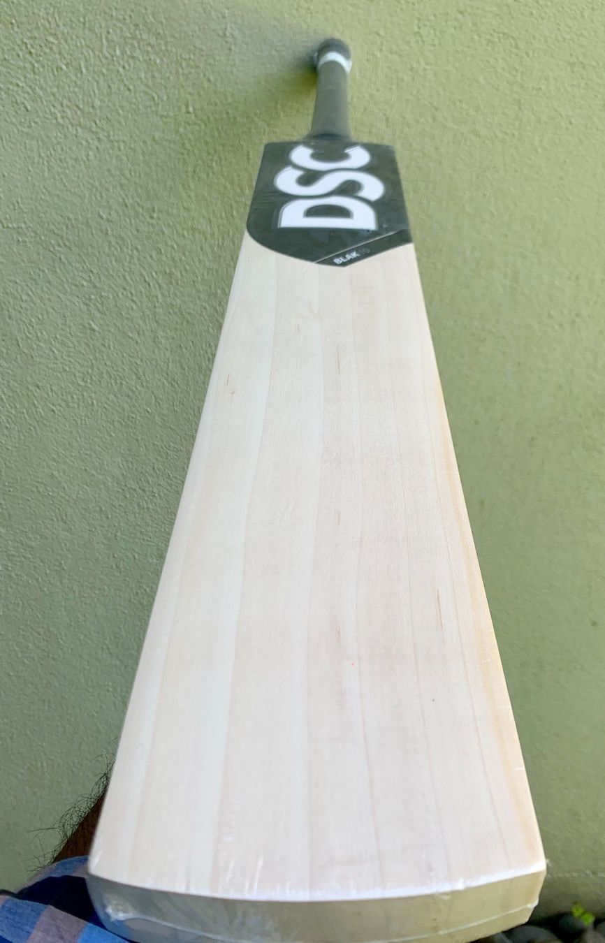 Giochi: CRICKET BAT DSC Blak10 – Nuovo e nell'imballaggio originale da Luzern venduto da ronymamuni 1