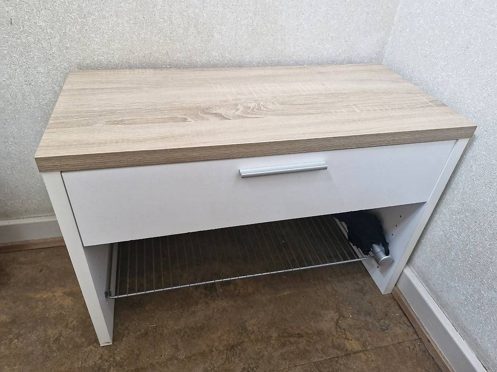 Autres décorations & accessoires: Schuhschrank, Schuhregal – D'occasion à Wädenswil par Canubis