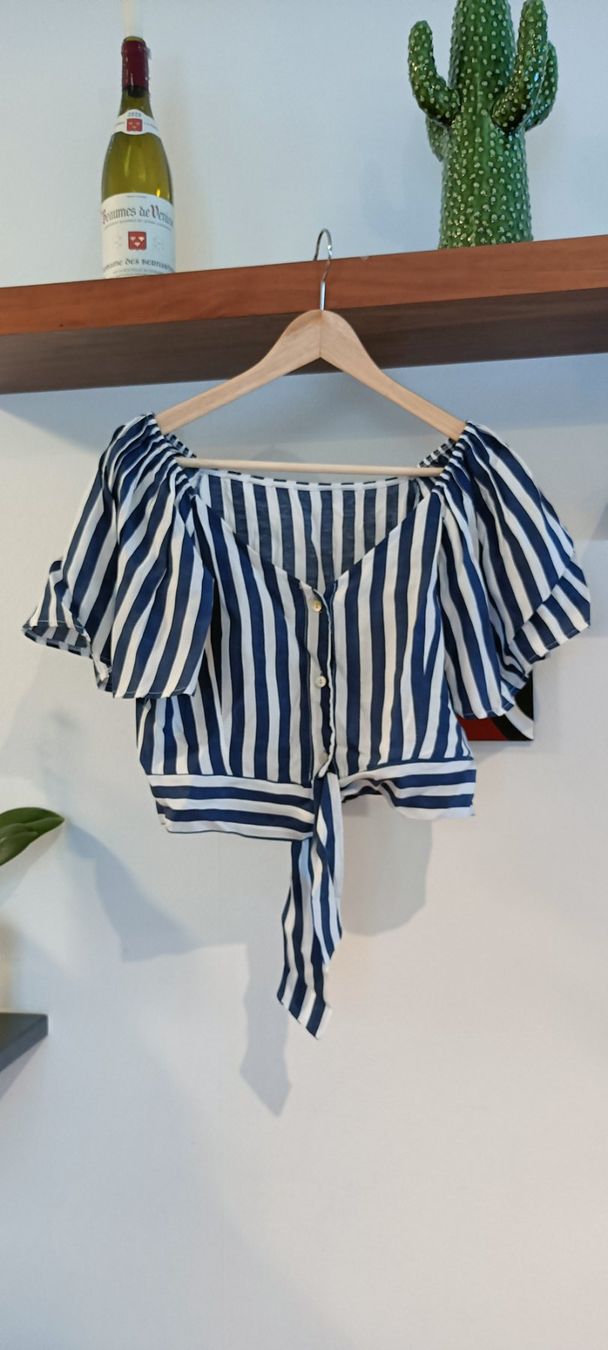 Camicette: Cropped stripped blouse – Usato da Zürich venduto da Rissons