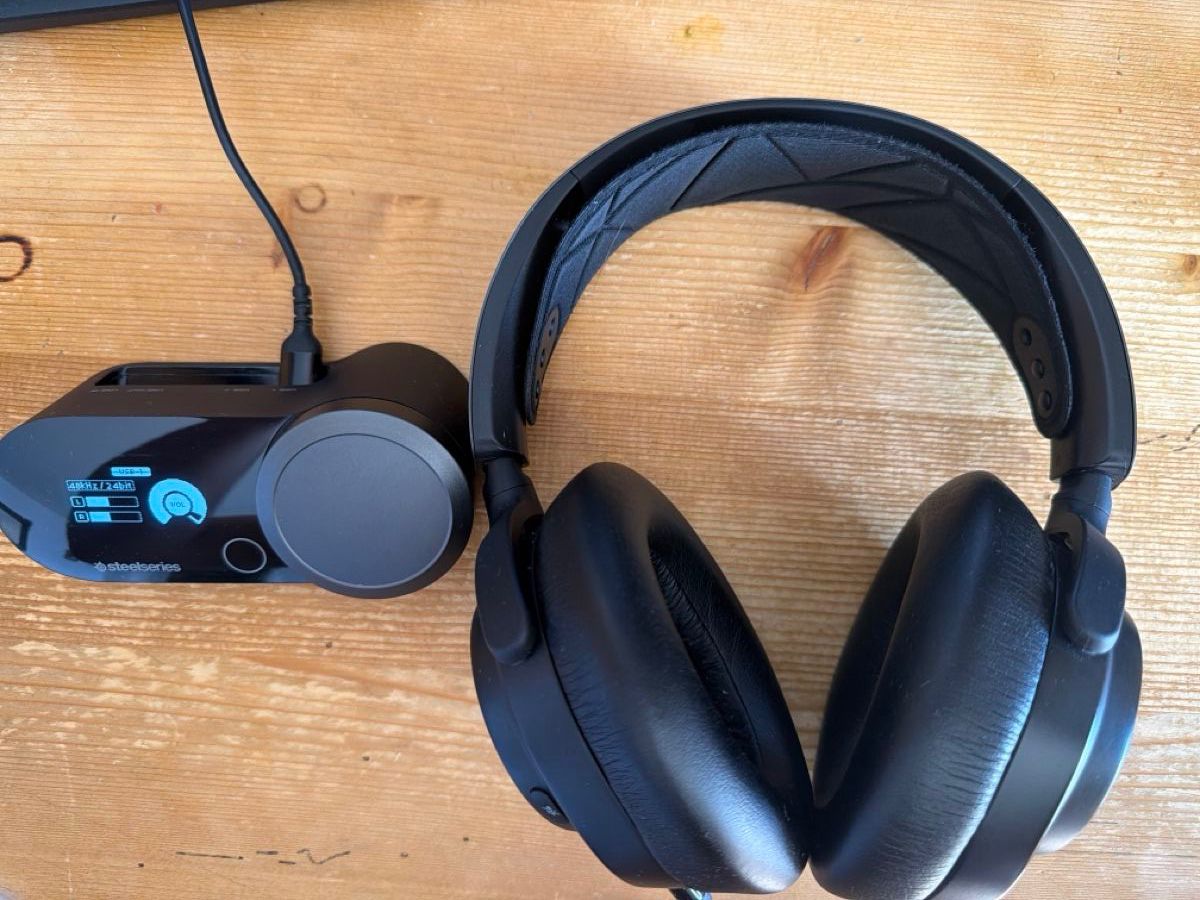 Steelseries Kopfhörer: Steelseries Arctis Nova Pro Casque Gaming – Gebraucht aus Crans-Montana von thi_77wm