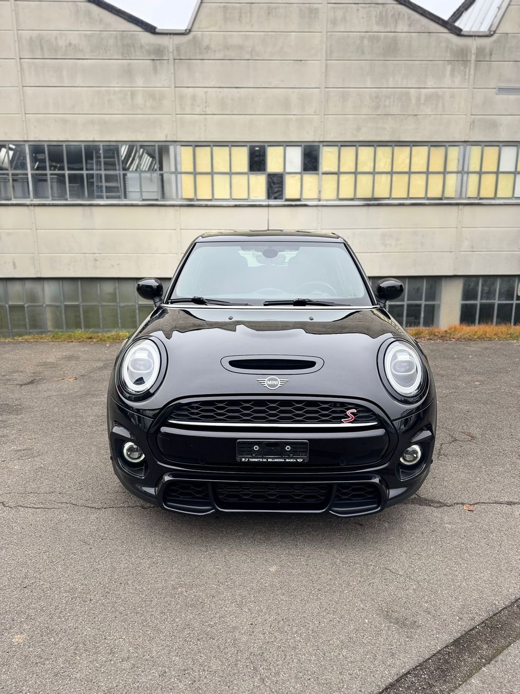 Mini Automobili: MINI Cooper S Steptronic DKG 5-Türer – Usato da Würenlos venduto da EryFehr 2