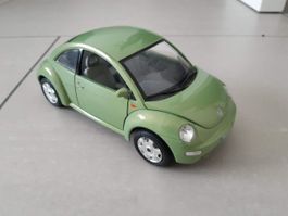 1:24 VW New Beetle Bburago