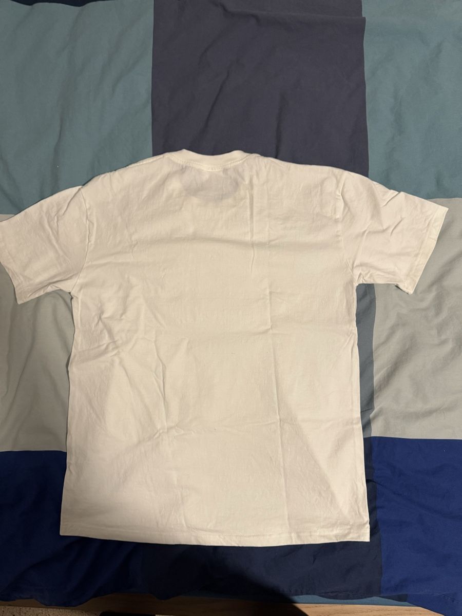 Bape T-shirt: Burberry x Bape Shirt – Nuovo (secondo la descrizione) da zürich venduto da sel_c7gk 2