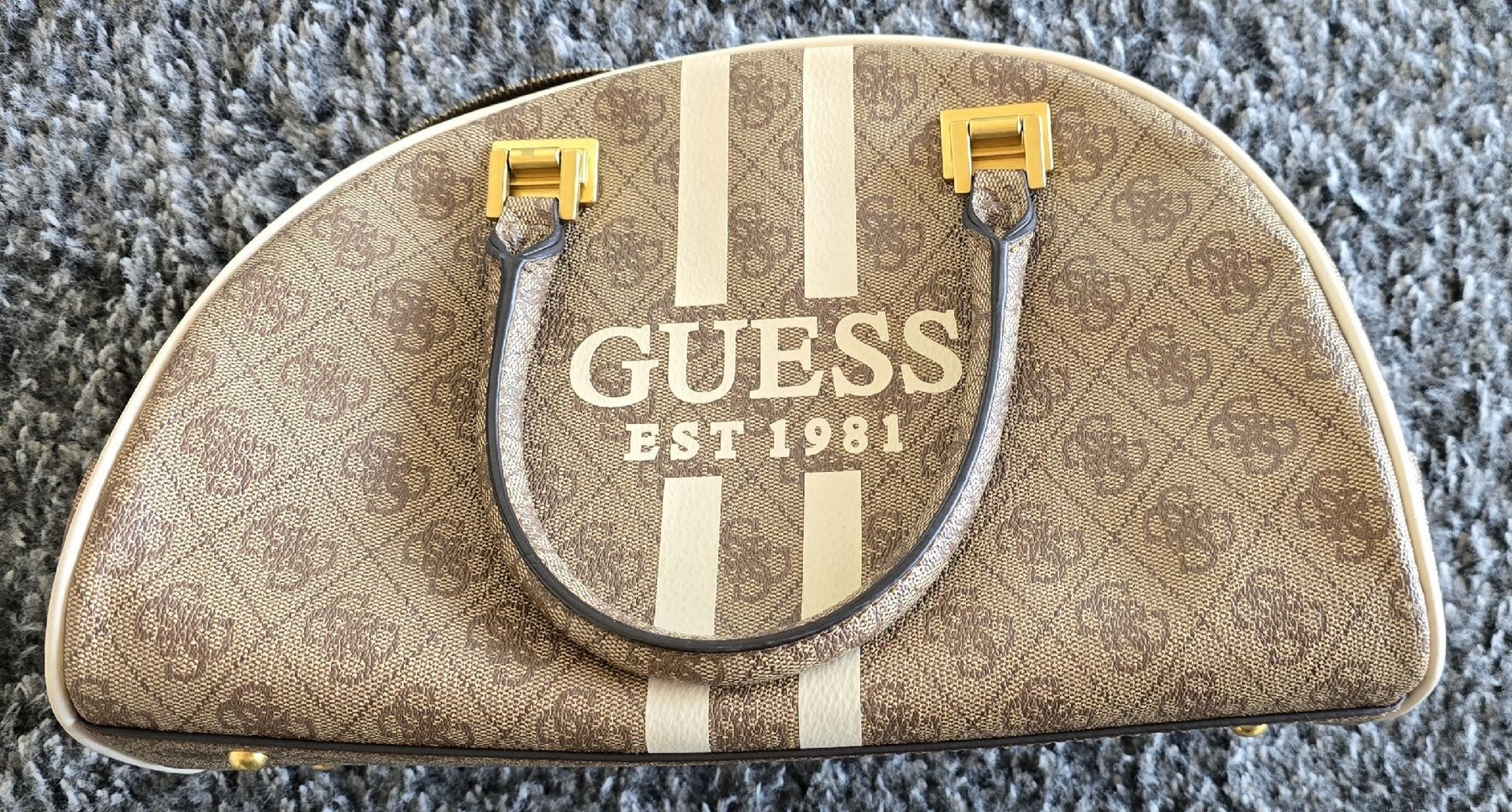 Guess Borse da donna: Guess Tasche – Usato da Ueberstorf venduto da andrea898 2