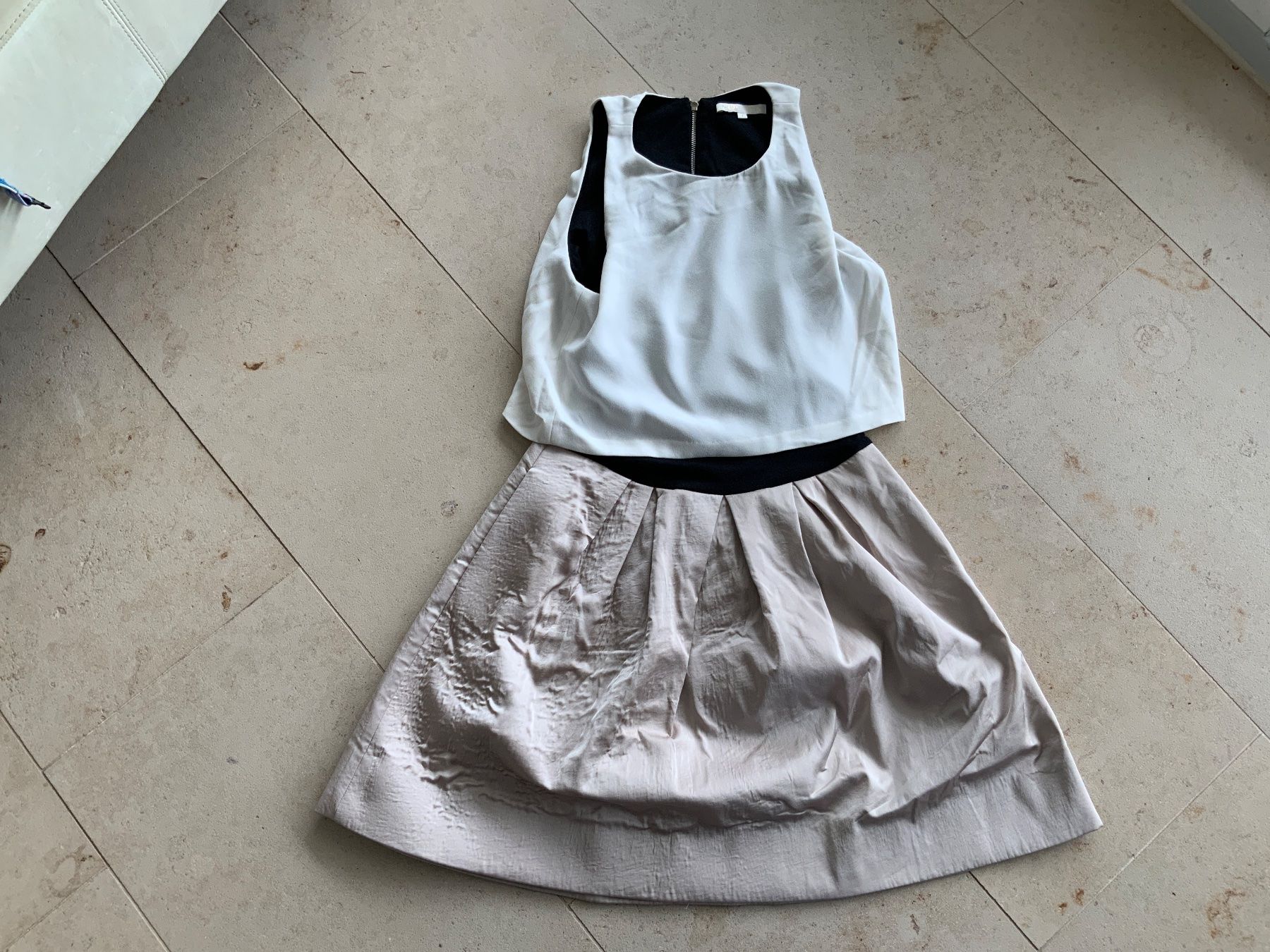 Vestiti: Maje Kleid Grösse 1 ca 36 – Usato da Buchs SG venduto da Sunie