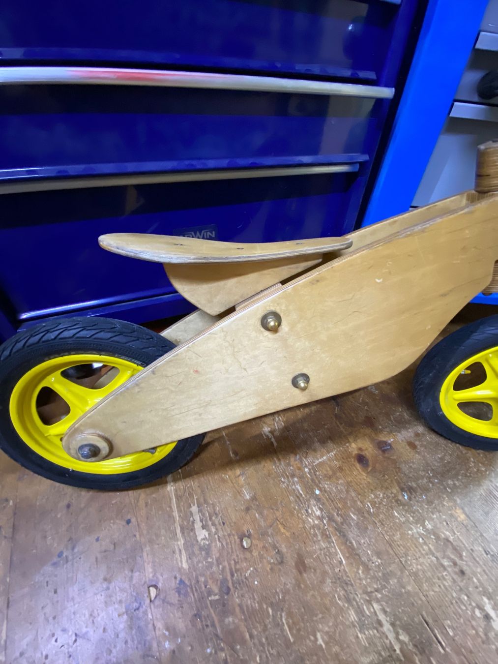 Veicoli per bambini: Laufrad aus Holz – Usato da St. Gallen venduto da simeli- 3