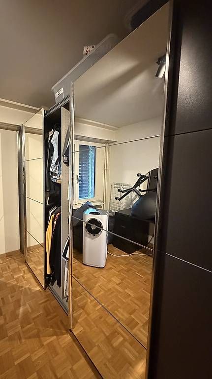 Armadi: Kleiderschrank – Usato da Zürich venduto da lej_7lbp 3