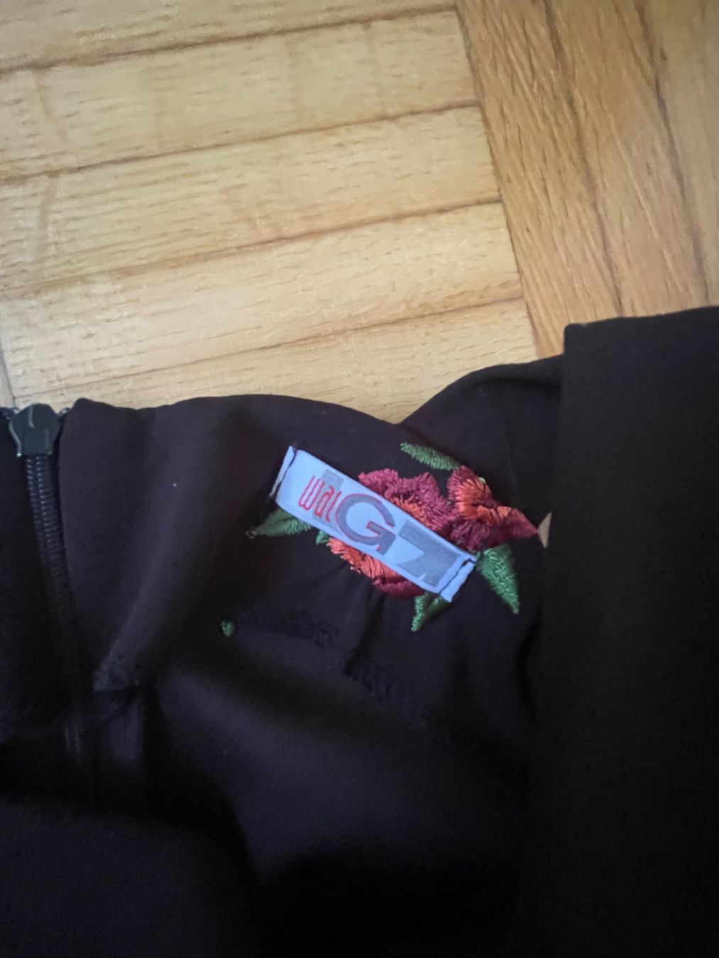Vestiti: Kleid mit Rosen wie neu Gr M – Usato da Zürich venduto da Miush999 2