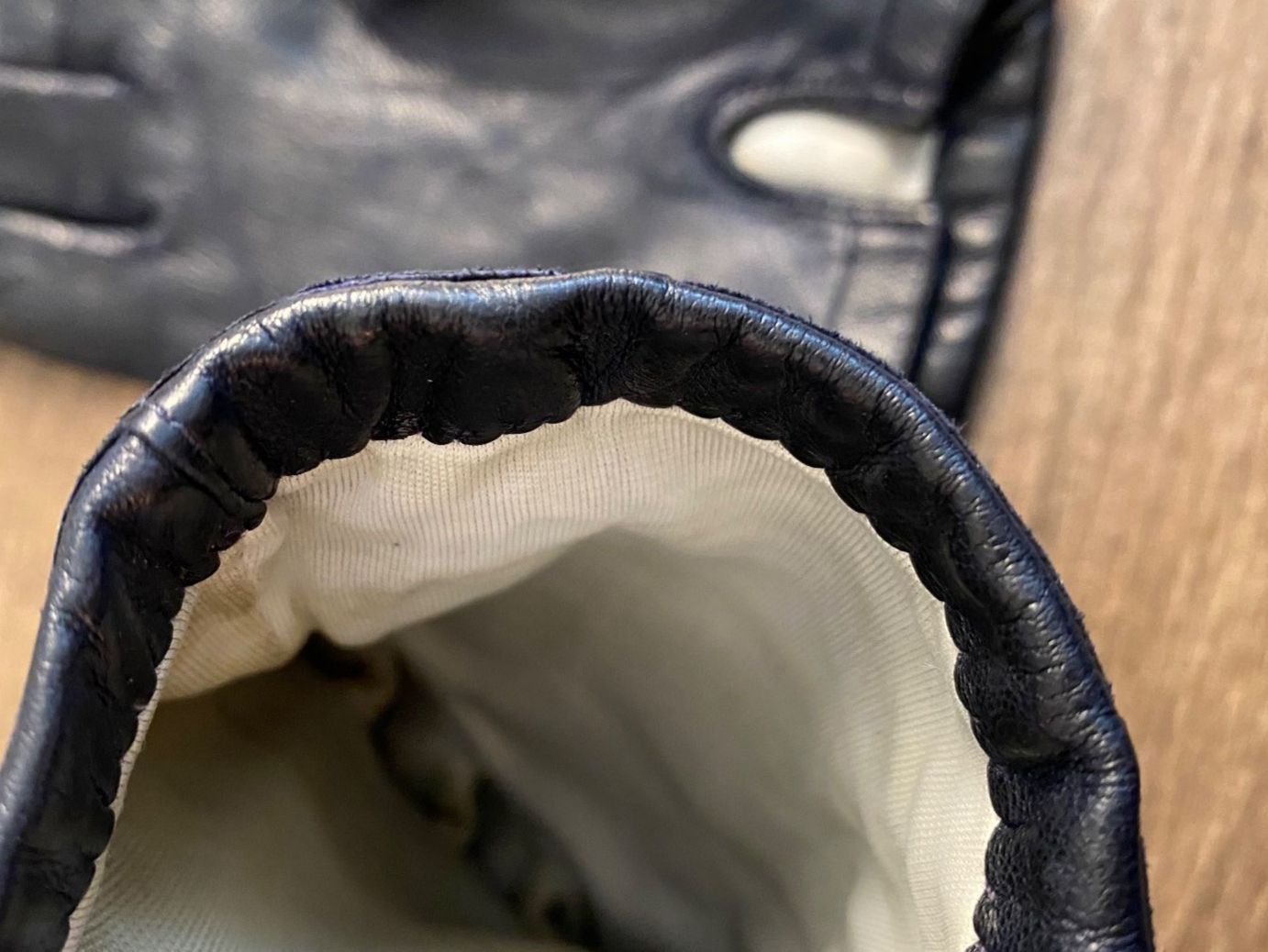 Handschuhe & Handstulpen: Handschuhe Leder dunkelblau / navy kurz Gr. 7 – Gebraucht aus Pratteln von a23_j2gs 2