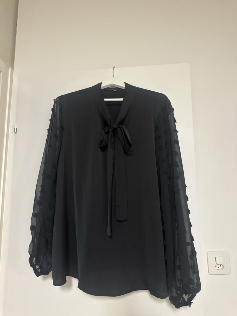 Blusen: Bluse Gr XL – Gebraucht aus Volketswil von Sina008