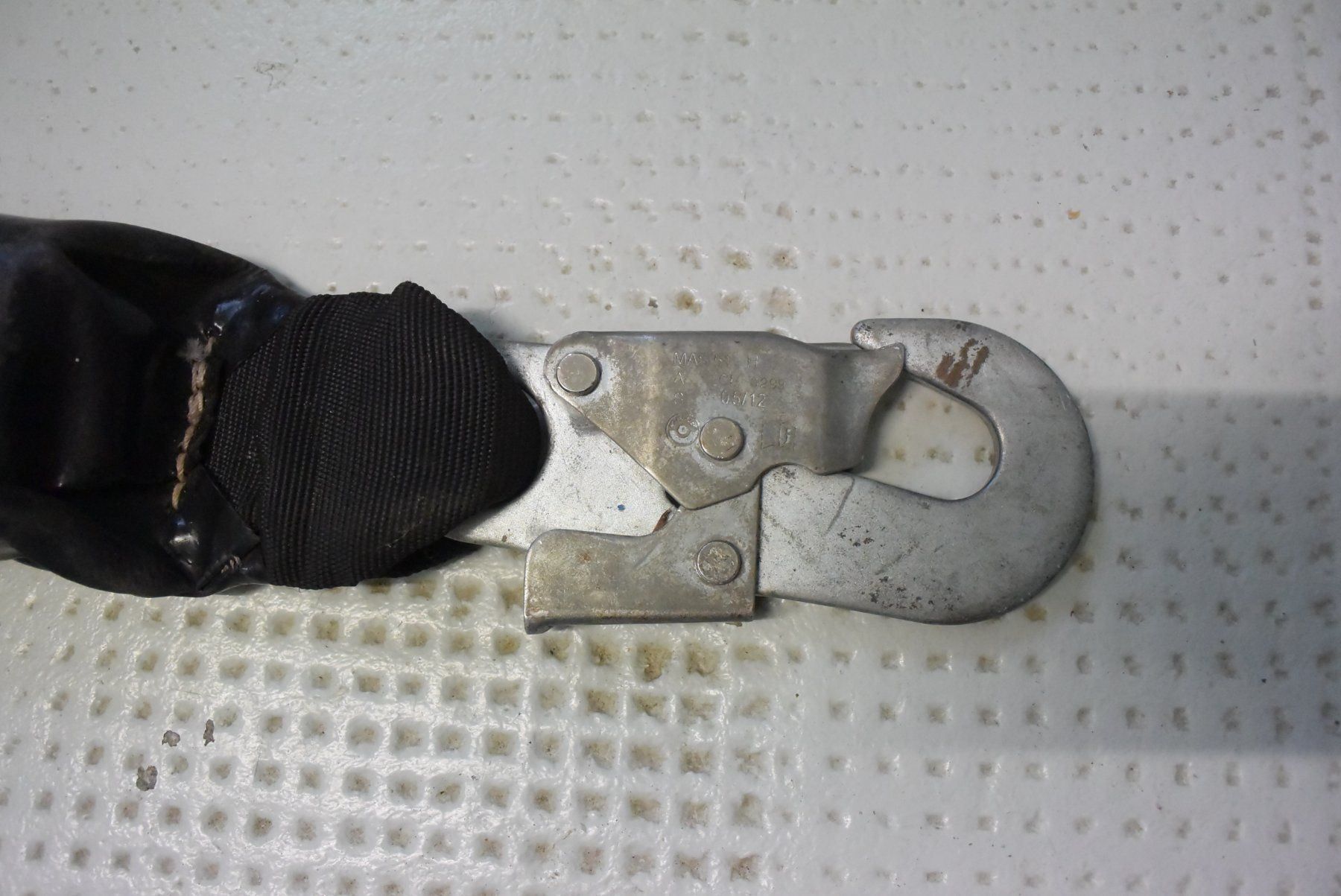 Attrezzatura da arrampicata: Y-Verbinder MAS BFD mit Falldämpfer GEBRAUCHT – Usato da Münchenstein venduto da hebetechnik-shop 5