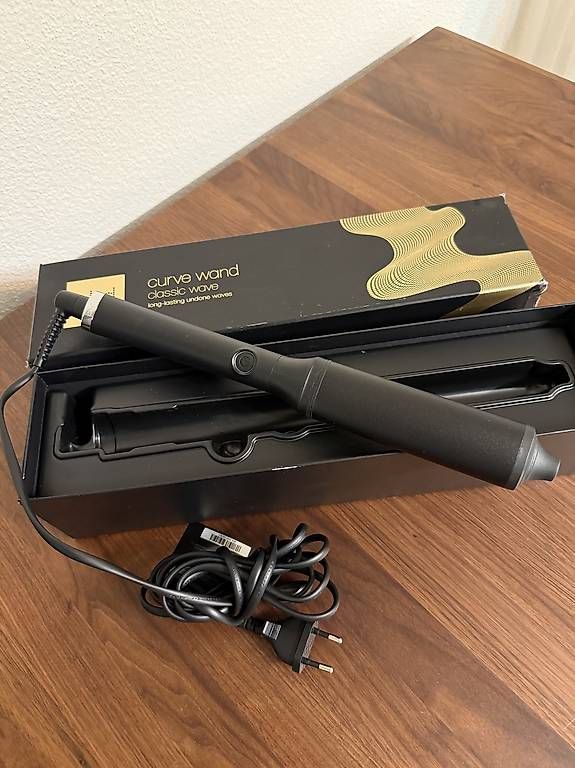 Piastre & Arricciacapelli: GHD Curve - Creative Curl Lockenstab – Usato da Gränichen venduto da keranovic20