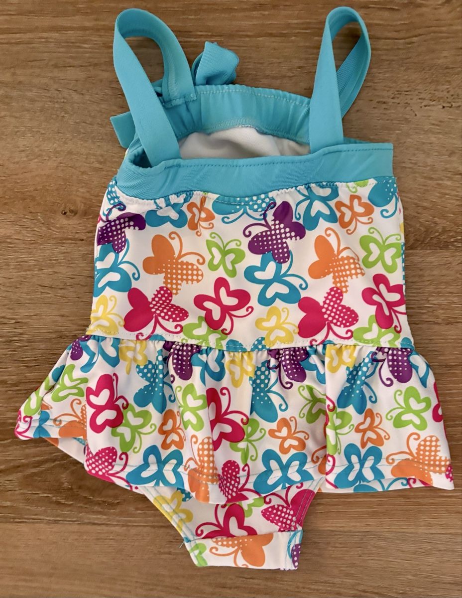 Costumi da bagno: Schwimmanzug - 2x, Gr. 18M!!! – Usato da Einsiedeln venduto da sum_xm7z 4