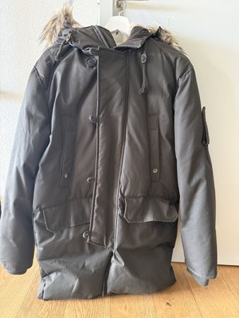 Toboggan Winter Jacke Size M