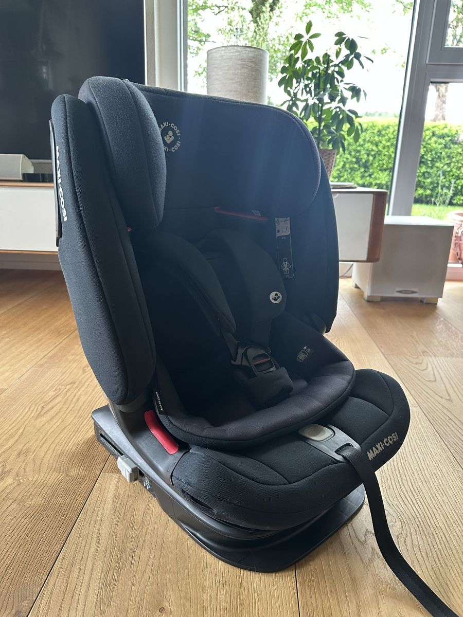 Maxi-Cosi Seggiolini per auto: Maxi-Cosi Kindersitz Titan Pro Schwarz – Usato da Ruswil venduto da GARAN 6