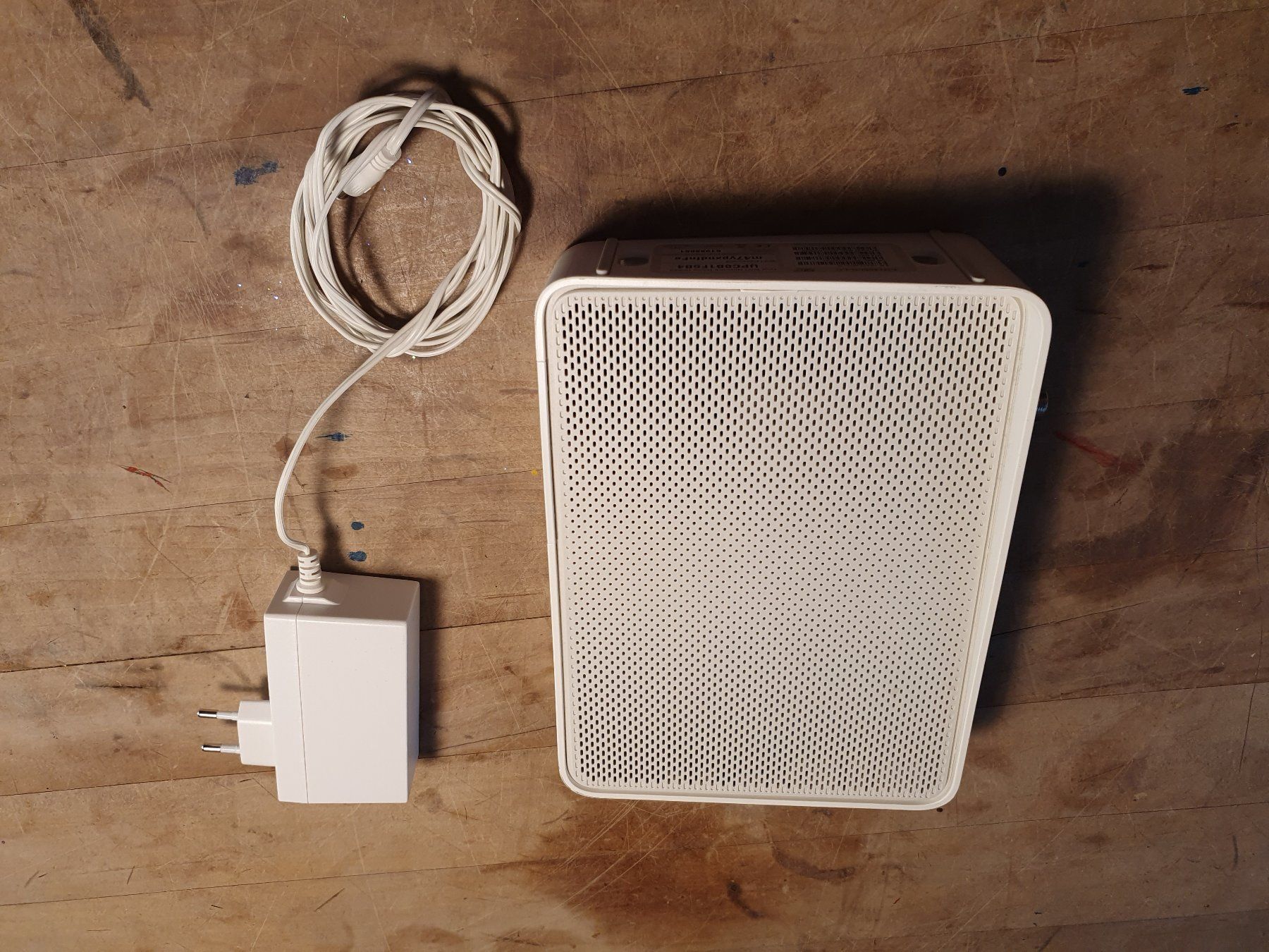 Modem & Router: UPC Connect Box – Usato da Zürich venduto da loosebone 5