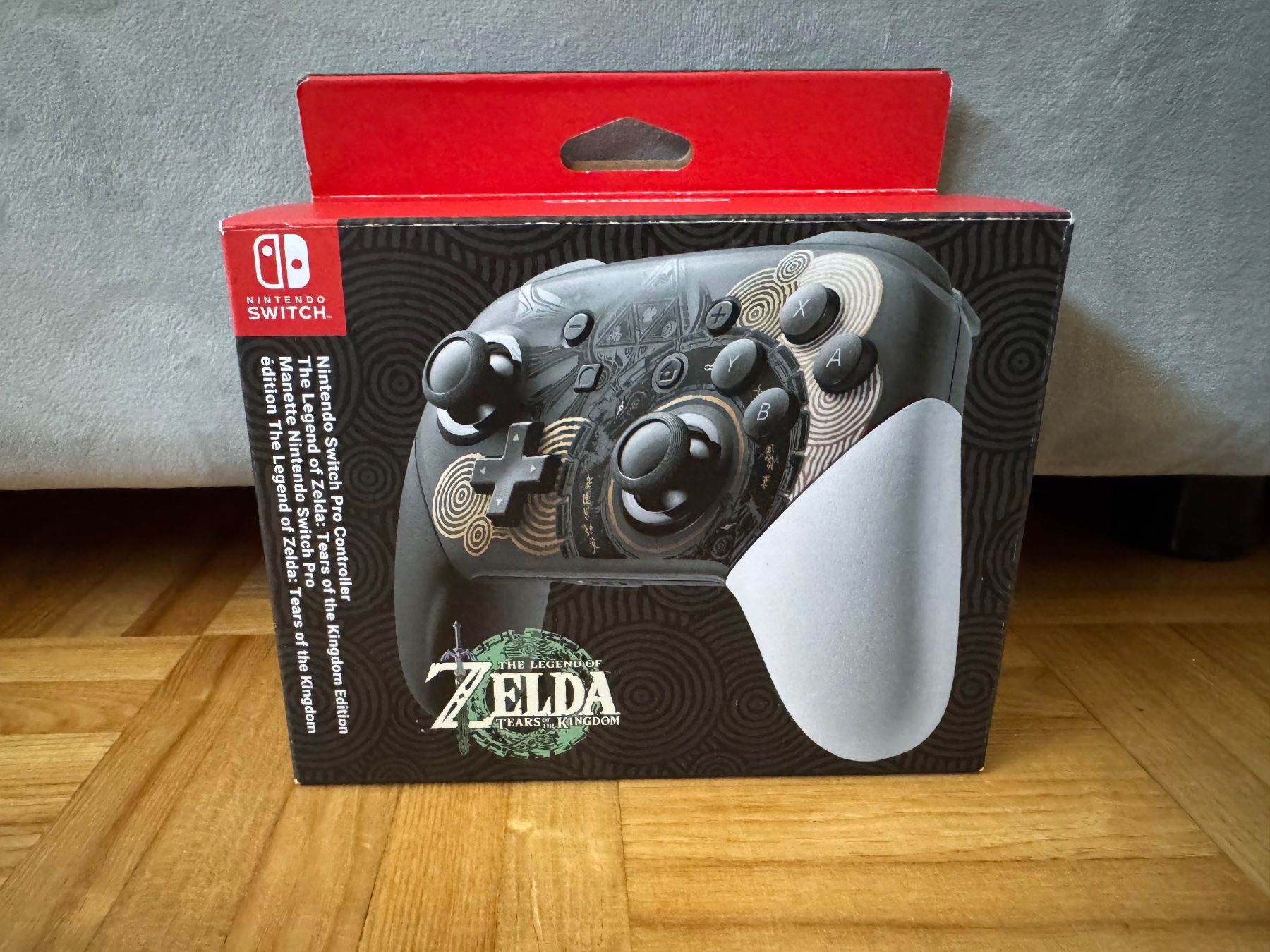 Nintendo Controller: Nintendo Switch Pro Controller Zelda Edition – Usato da Aadorf venduto da putzfeeconylinde888 2