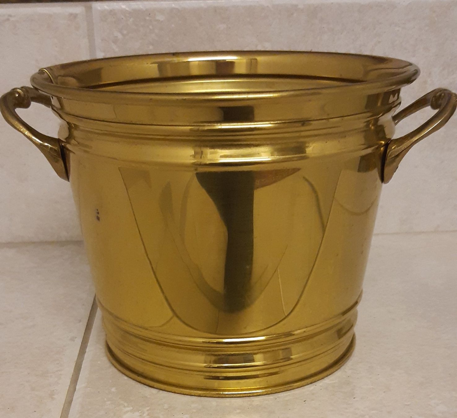 Pentole: Cachepot Messing – Usato da Uitikon Waldegg venduto da Tibi07