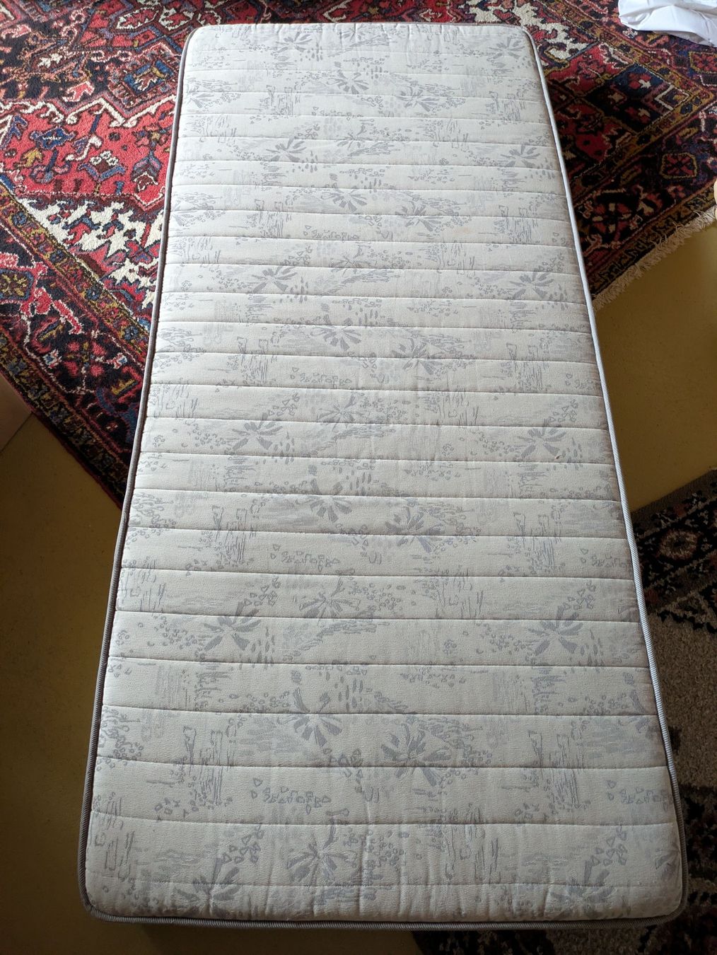 Materassi: Matratze Einzelbett 90x200 cm gebraucht – Usato da Bonaduz venduto da Nick_Walker