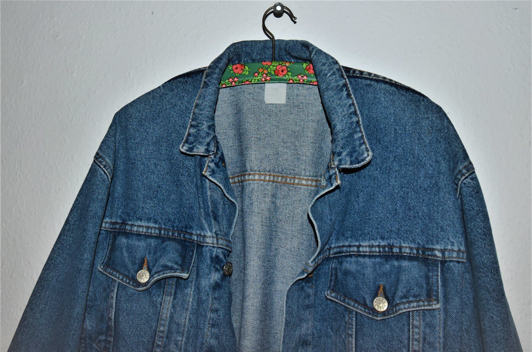 Jeans: Jeansjacke Schön Unisex 42 Größe – Usato da Oftringen venduto da Dodgen 3
