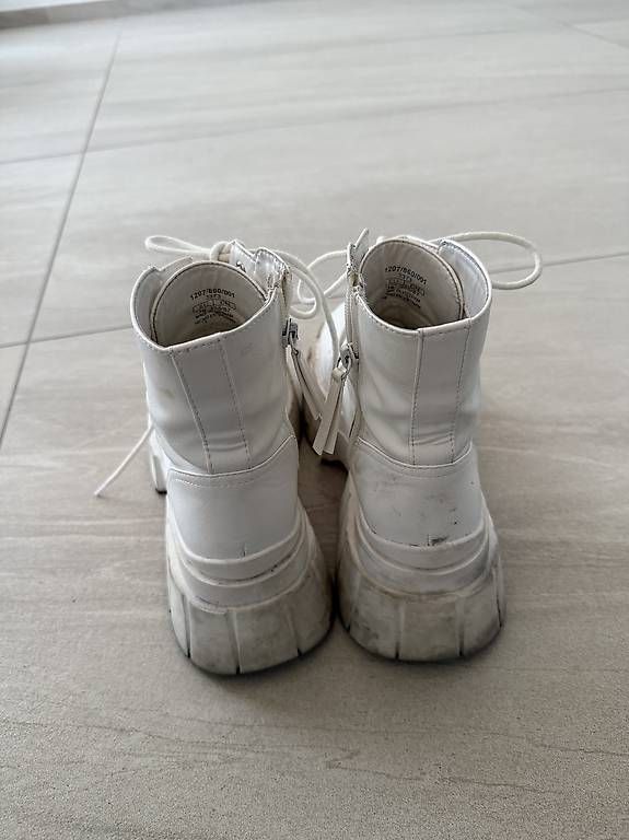 Damenschuhe: Boots Plattform  – Gebraucht aus Zwingen von KatjaM 3