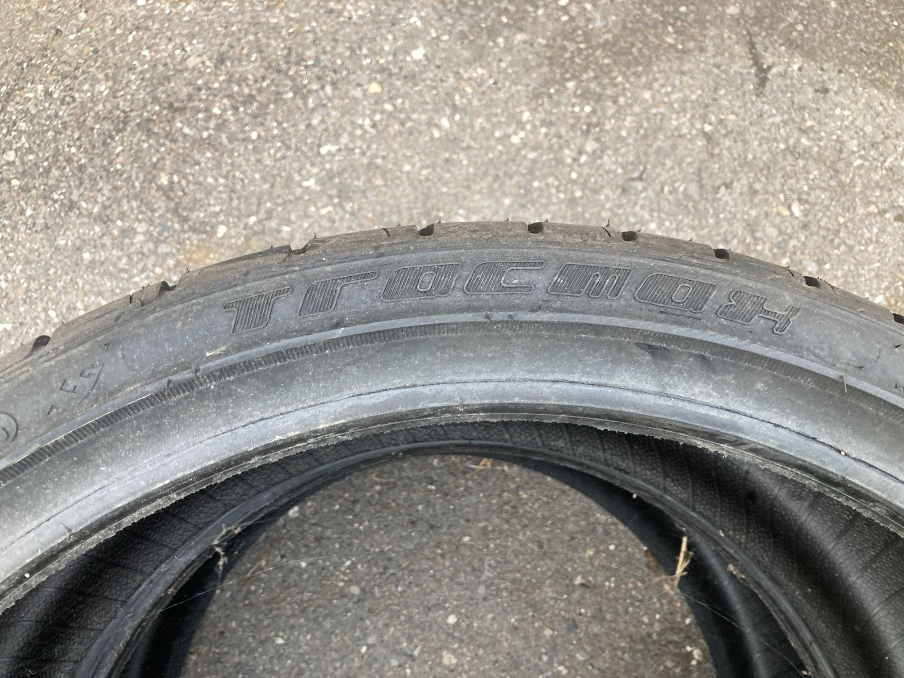 Goodyear Pneumatici & Ruote complete: 225/35R19 Sommerpneu – Usato da Cham venduto da WB2223 1