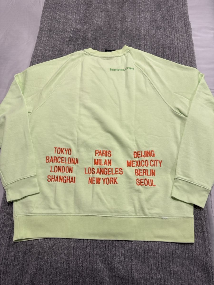 Nike Pullover & Sweatshirts: Pull Nike XL Edition Ville, Vert Tendance Printemps 51 – Neu (gemäss Beschreibung) aus Fribourg von cat_tb68 3