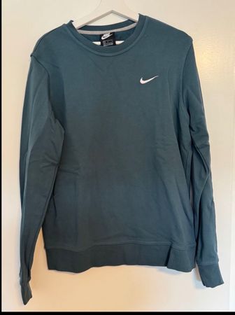 Nike Pullover
