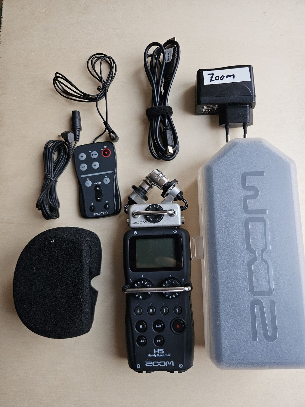 Zoom Enregistreurs: Zoom H5 Audiorecorder – D'occasion à Jona par and_2w5t